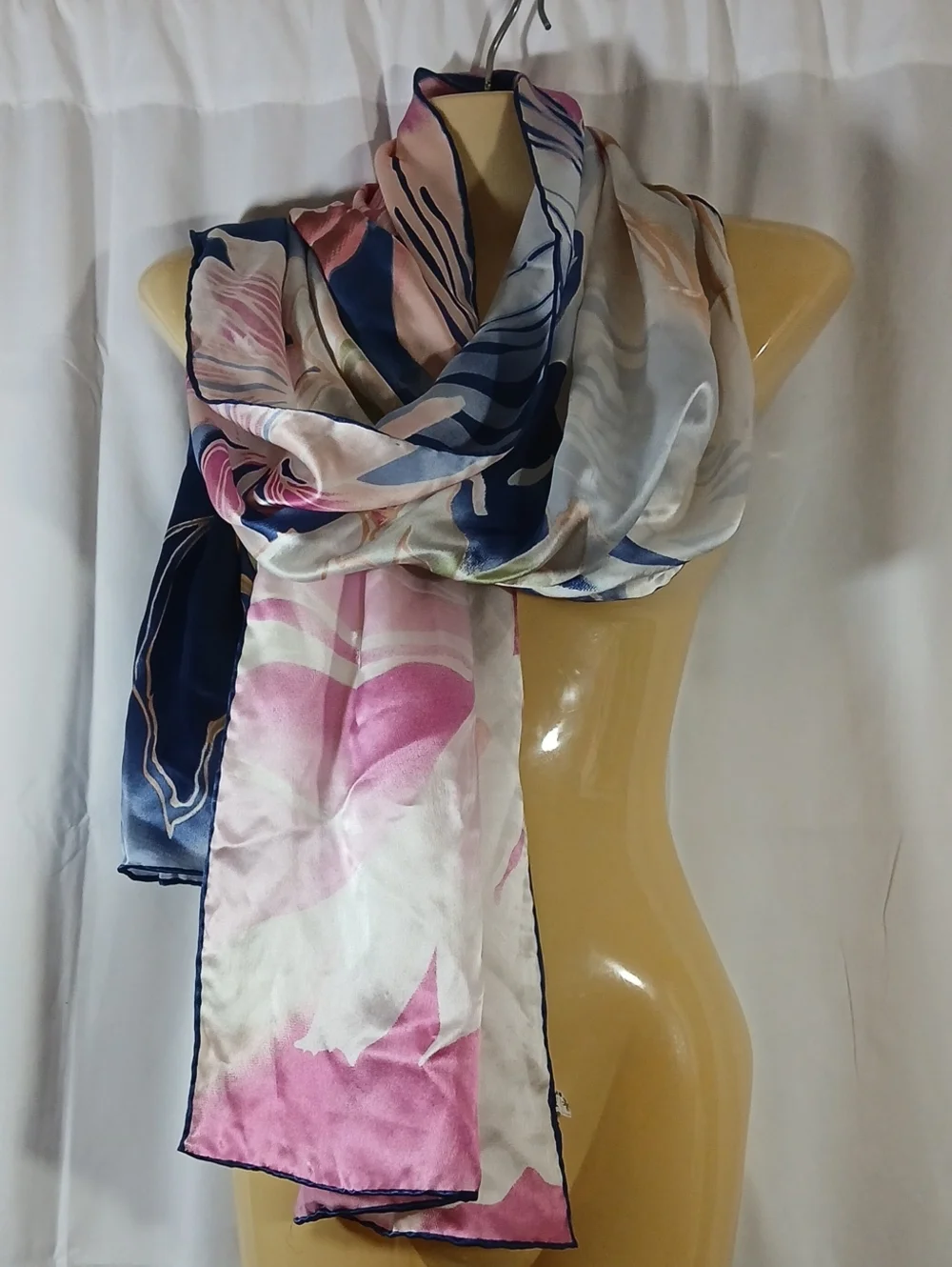 Xiuniang Womens Large 100% Silk Scarf Pink Blue Floral